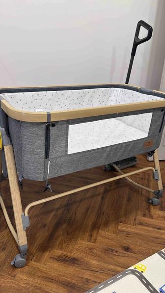 Детские манежи 2 шт.