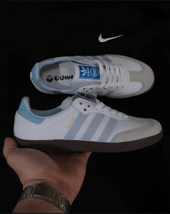 Продам женские кроссовки Adidas samba