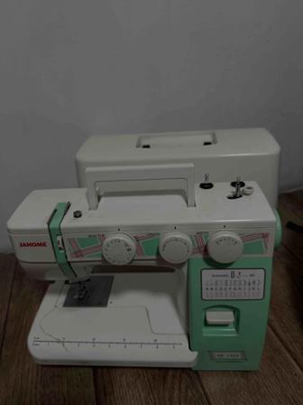 Швейная машинка