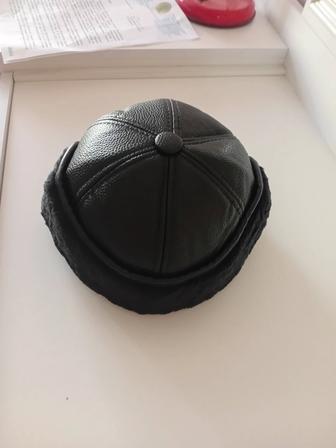 Продам зимнюю шапку