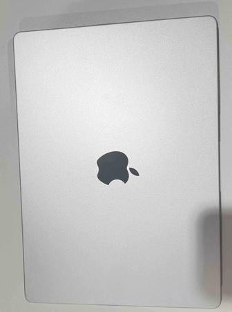 Apple MacBook Pro 14