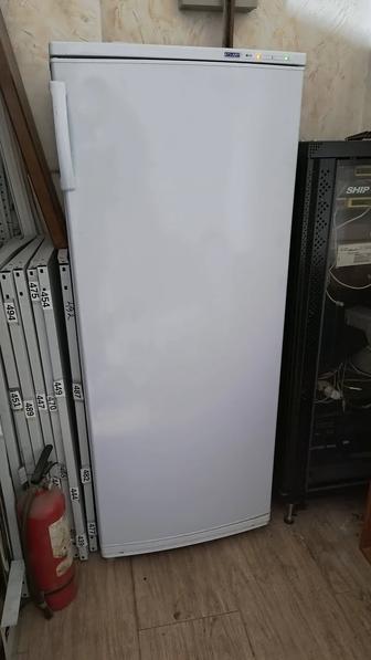 Продам Морозильник Атлант
