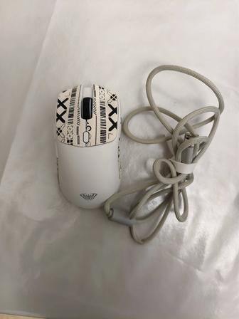 Продам беспроводную мышку Aula