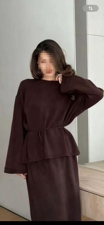 Женская двойка с юбкой