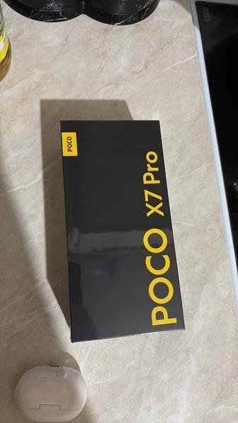 Продам телефон абсолютно новый в упаковки Poco x7 pro 512GB