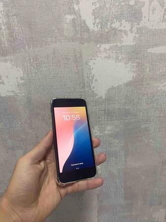 Продам iPhone SE 2022