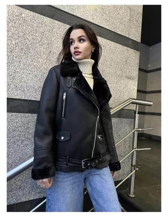 продам дубленку Stradivarius