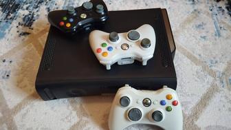 XBOX 360 прошитый (freeboot). 120GB жесткий диск.