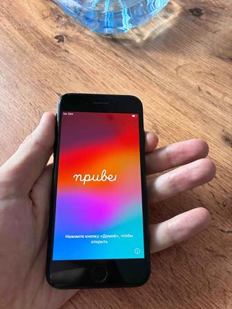 Продам iPhone SE 2022