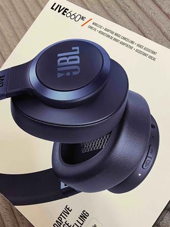 Продам наушники JBL