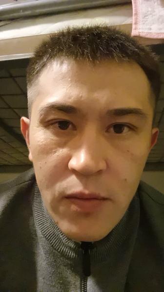 Водитель со своим авто