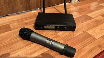 Продам Беспроводной радио микрофон караоке микрофон головной шунуравой