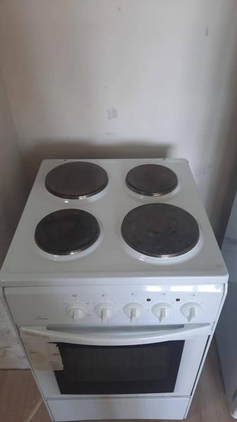 Продам электрическую плиту