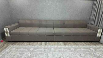 Срочно продам диван 4 метра