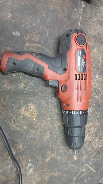 Электро инструменты шуруповерт