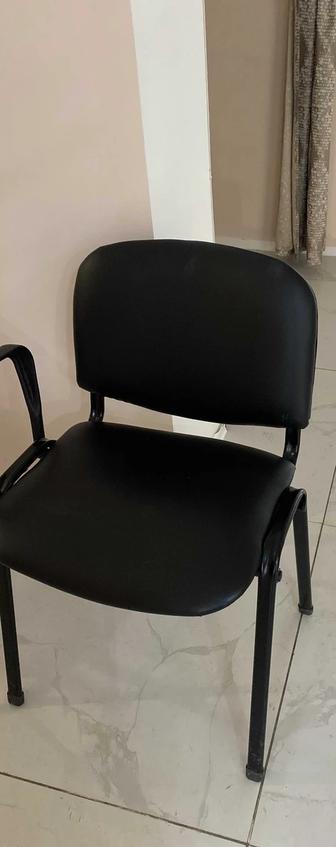 Стулья офисные Zeta