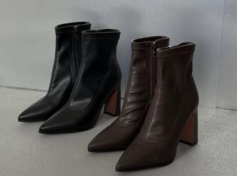 Продам новые осенние сапоги