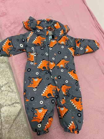 Продам весенний комбинезон lassye