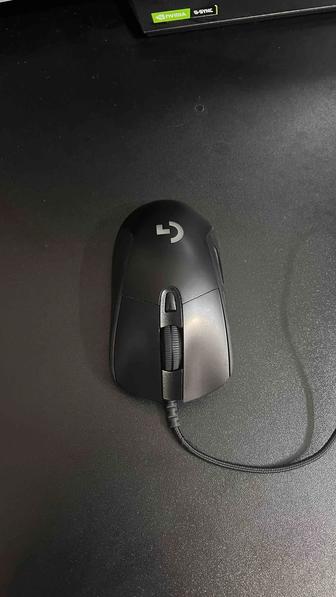 Продам мышку Logitech g403 Hero