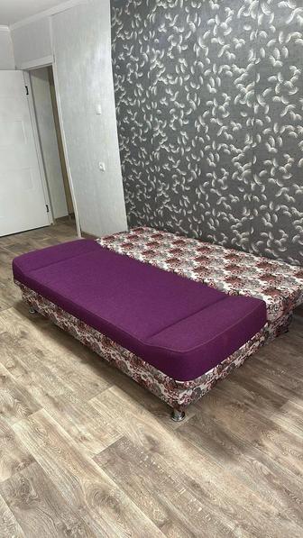 Продам б/у диван