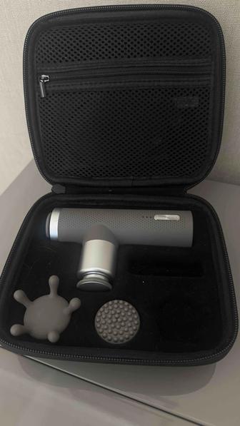 Продам массажер Bork, почти новая