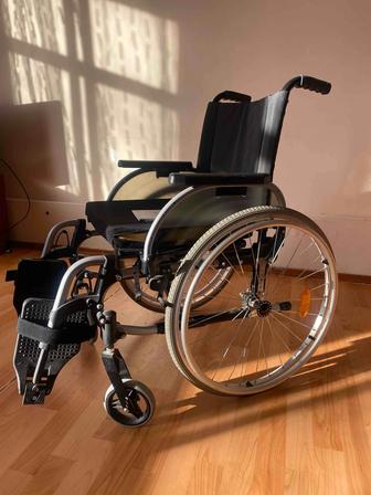 Коляска для инвалидов