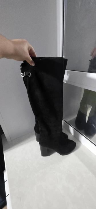 Замшевые сапоги