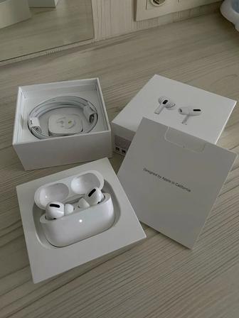 Наушники Apple AirPods Pro
