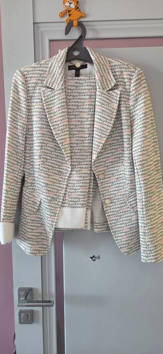 Продам брючный костюм, производство Европа