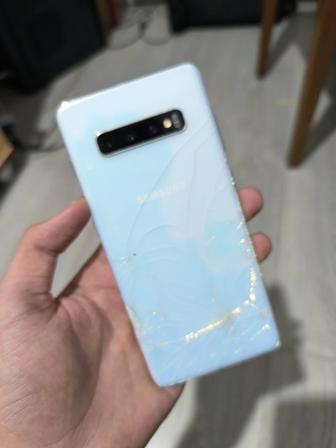 Samsung Galaxy S10 Plus