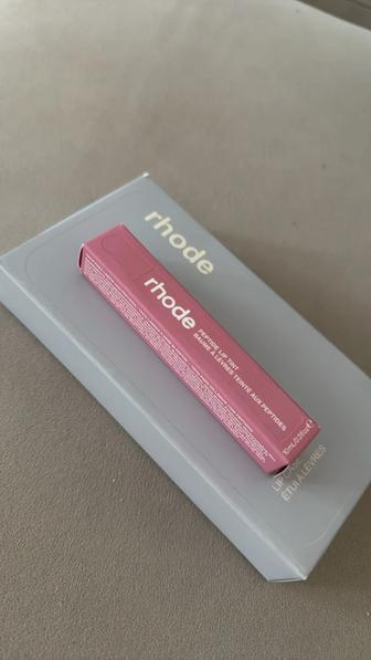 Чехол на IPhone 16Pro