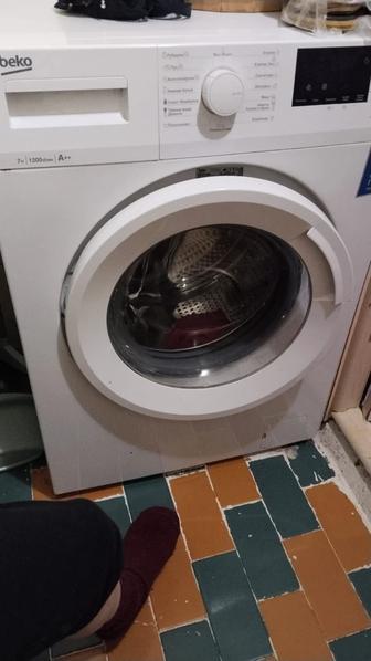 Продам стиральную машину 7 кг BEKO