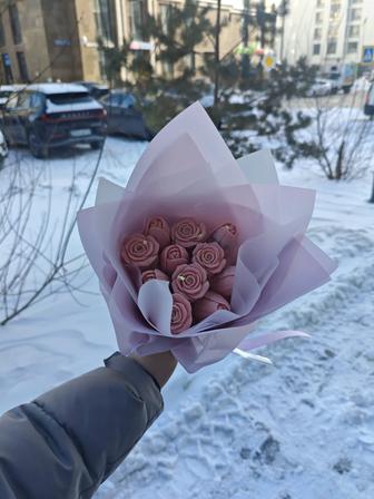 Клубника в шоколаде в виде Цветов