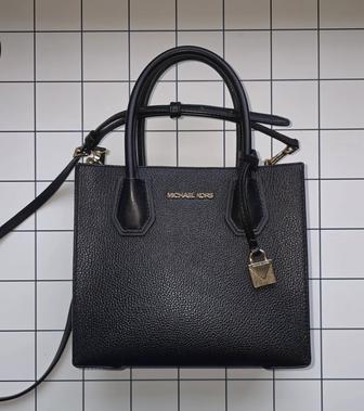 Продаю сумку кросс-боди Michael Kors