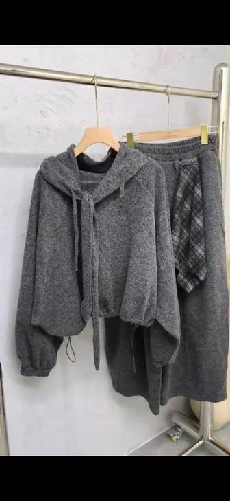 Костюм женский