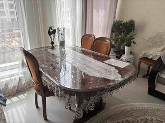 Продам стол и стулья
