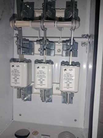 Рубильник трех ваза