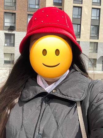 Продам шляпа красная