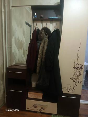 Продам прихожая 20-тыс