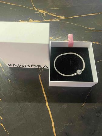 Продам браслет Pandora