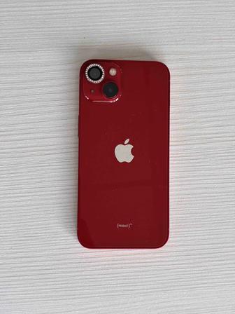 Продам Iphone 13