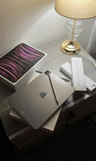 Планшет Apple iPad Pro 2022 11 Wi-
Fi 128 gb