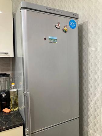 Холодильник и холодильник