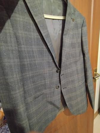 Мужской костюм тройка