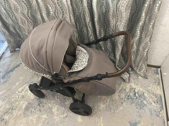 Фирменная коляска TUTIS