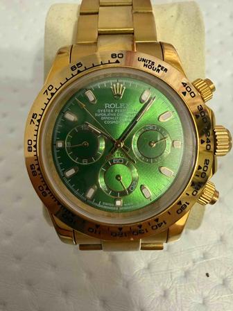 Rolex Daytona Green Sunburst Dial механические