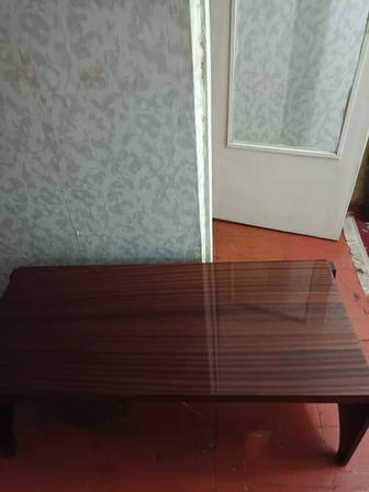 Антиквариат журнальный столик чисто деревянный, ламинированный , ширина 50с