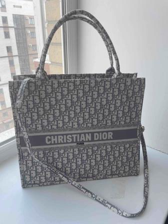 Срочно продам Dior сумку-шоппер