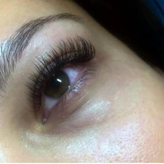 Наращивание ресниц