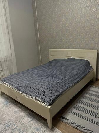 Срочно продам спальный кровать 1.60